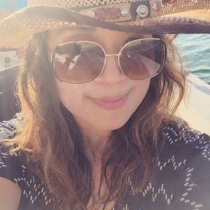 Meet your Posher, Jin